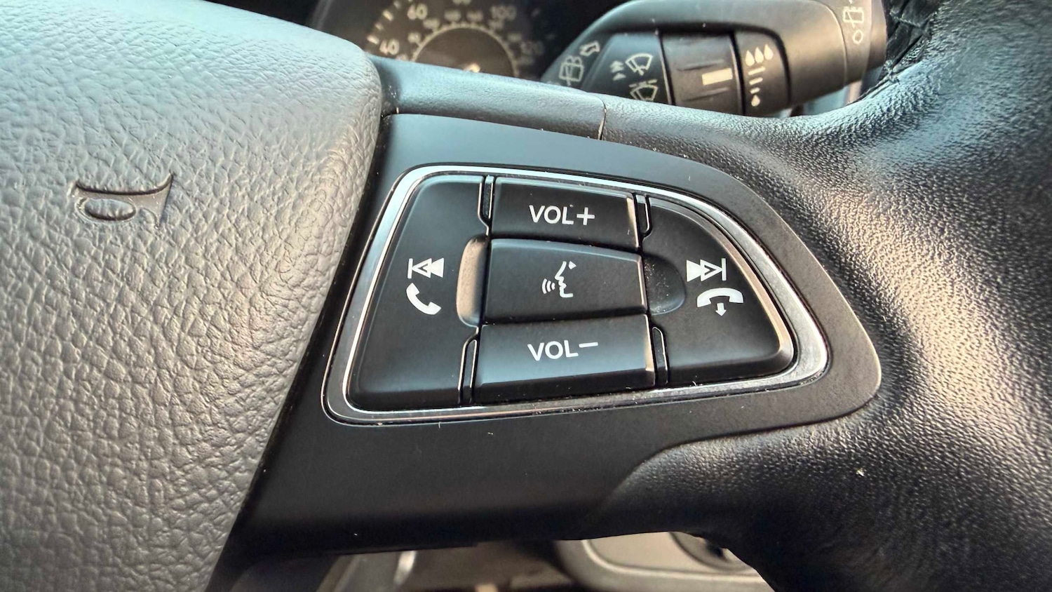 Used Ford Kuga 2017 for sale - 76875680: Photo 15