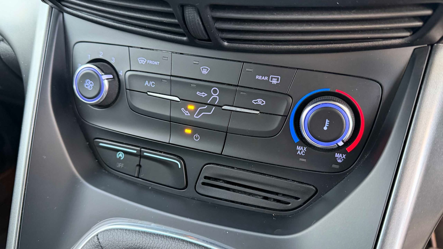 Used Ford Kuga 2017 for sale - 76875680: Photo 19