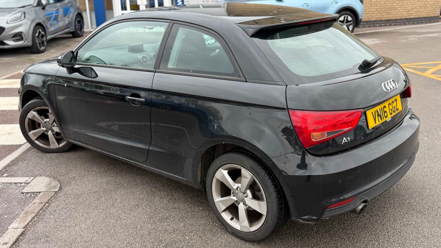 Used Audi A1 2016 for sale - 77615443: Photo 2