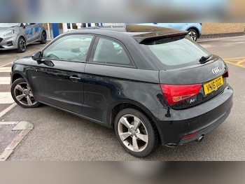 Used Audi A1 2016 for sale - 77615443: Photo