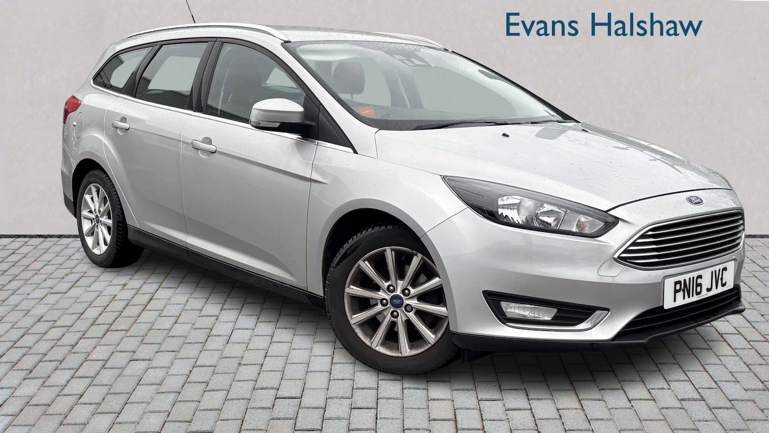 Used Ford Focus 2016 for sale - 77686680: Photo 1