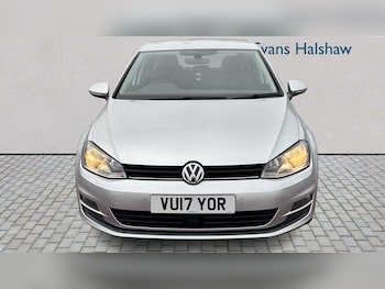 Used Volkswagen Golf 2017 for sale - 77158641: Photo