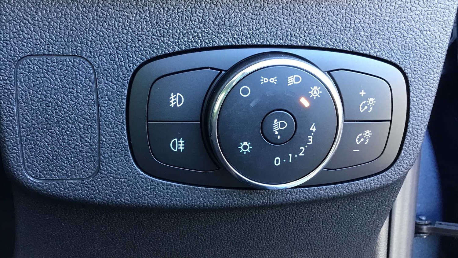 Vehicle 33