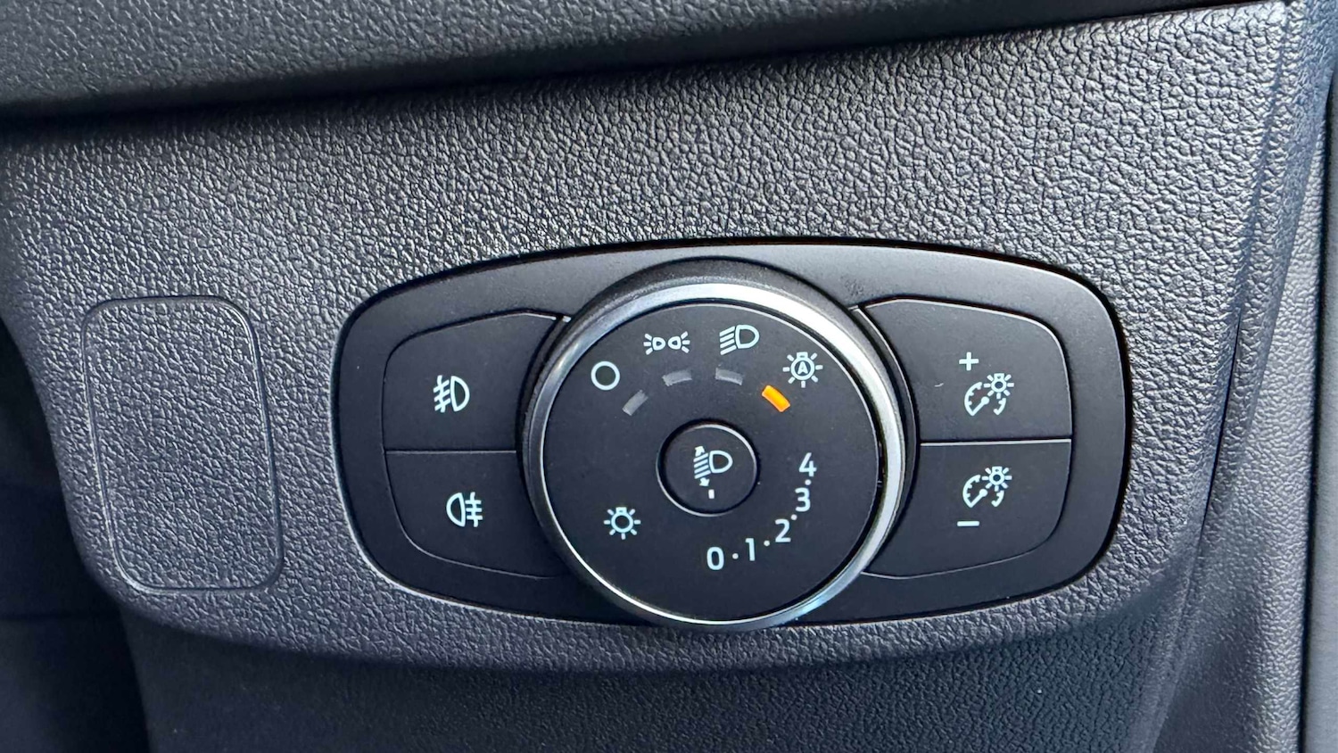 Used Ford Focus 2025 for sale - 77740850: Photo 16