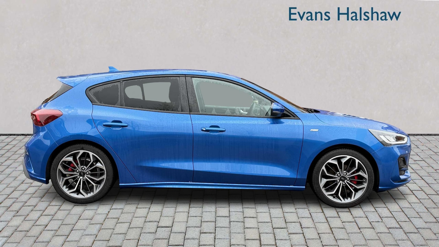 Used Ford Focus 2025 for sale - 77740850: Photo 3