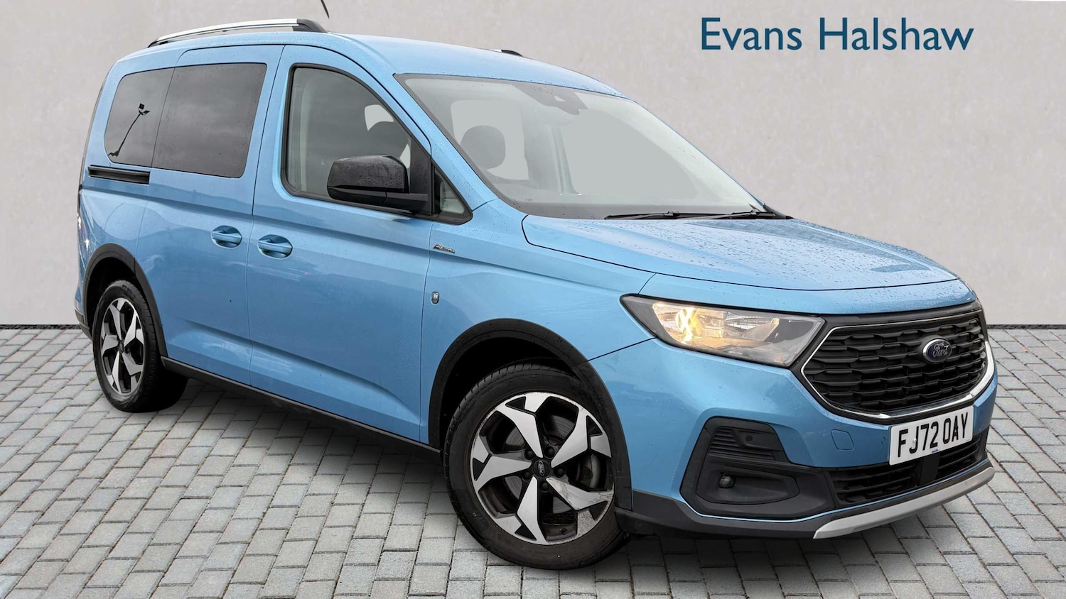 Used Ford Tourneo Connect 2022 for sale - 76774076: Photo 1