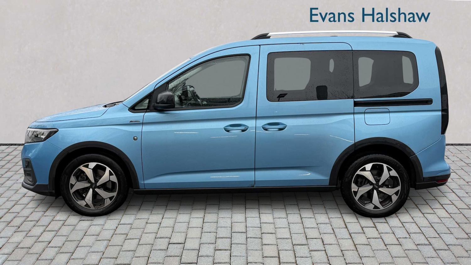 Used Ford Tourneo Connect 2022 for sale - 76774076: Photo 5