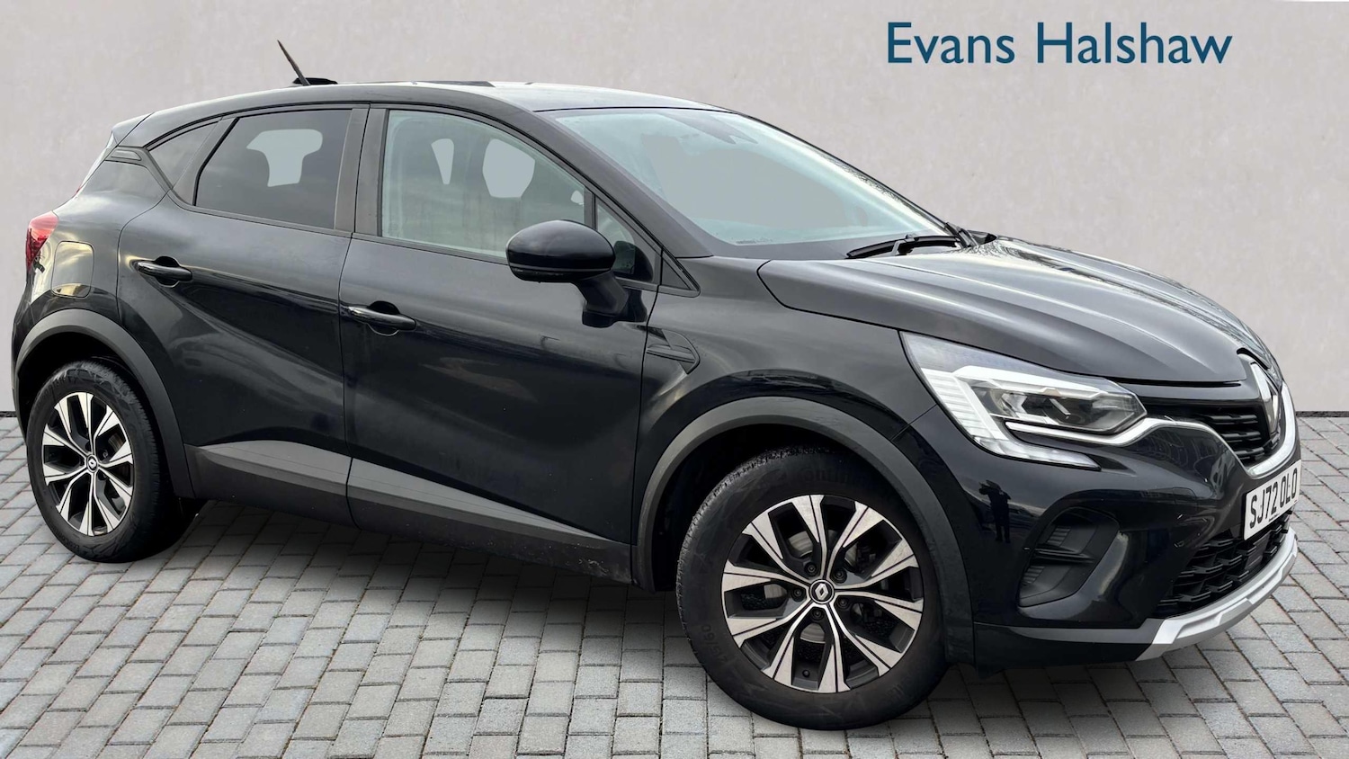 Used Renault Captur 2022 for sale - 76842886: Photo 1