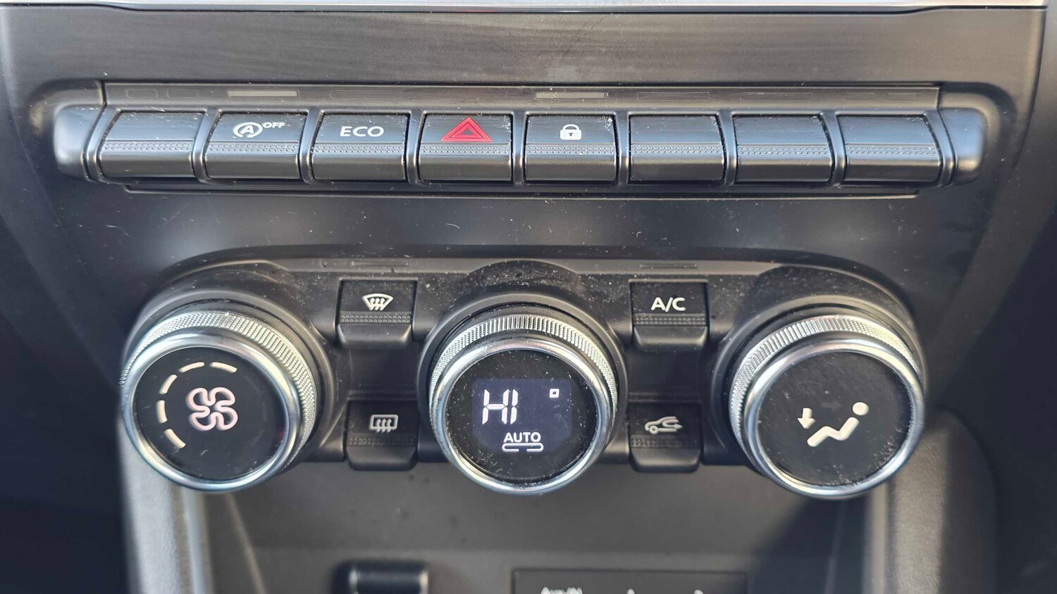 Used Renault Captur 2022 for sale - 76842886: Photo 12