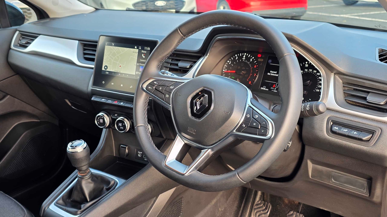 Used Renault Captur 2022 for sale - 76842886: Photo 8