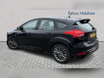 Used Ford Focus 2018 for sale - 78247850: Photo