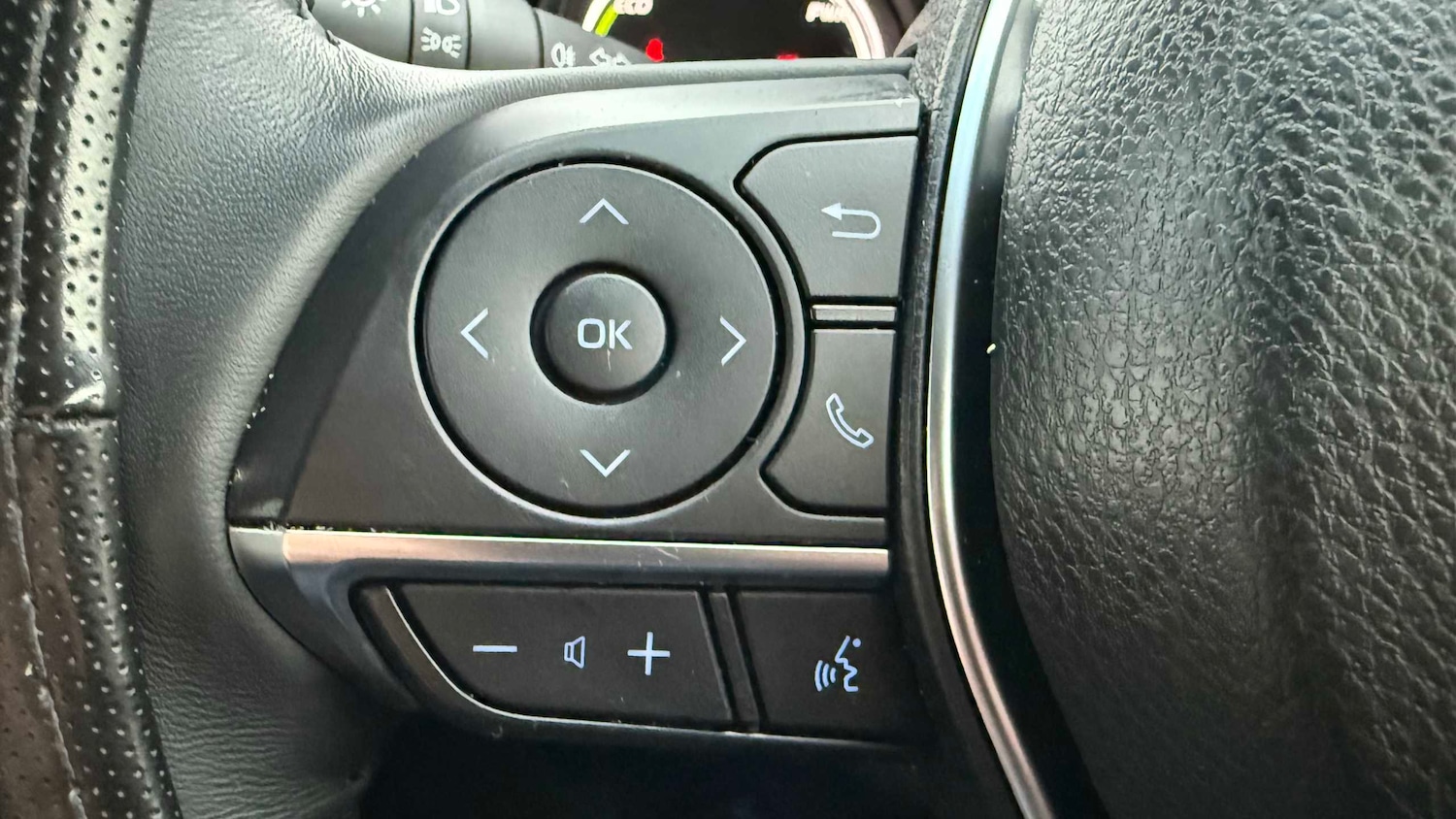 Used Toyota Camry 2022 for sale - 78187999: Photo 15