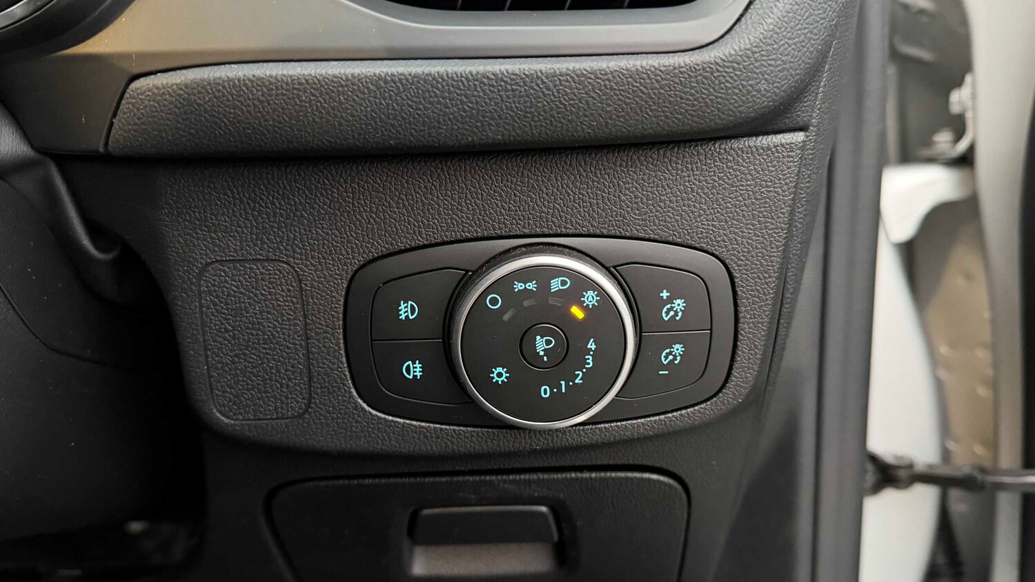 Used Ford Focus 2019 for sale - 77068547: Photo 19