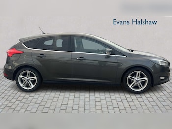 Used Ford Focus 2017 for sale - 76515706: Photo