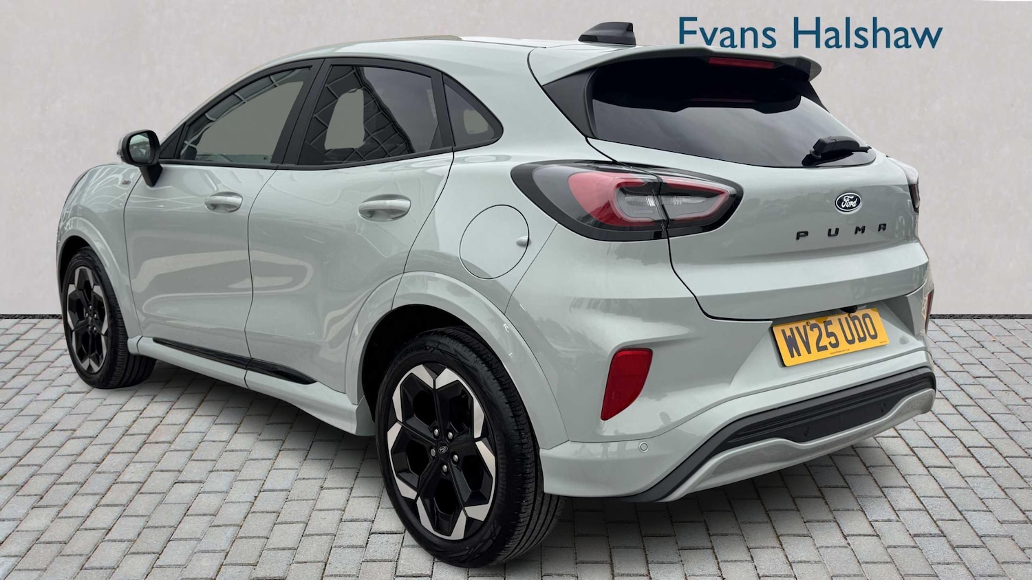 Used Ford Puma 2025 for sale - 76298369: Photo 2