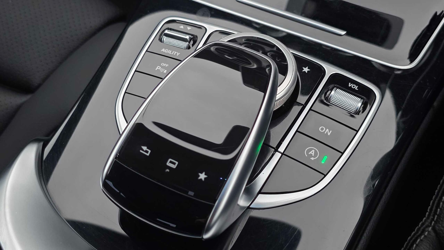 Used Mercedes-Benz C Class 2015 for sale - 77167582: Photo 12