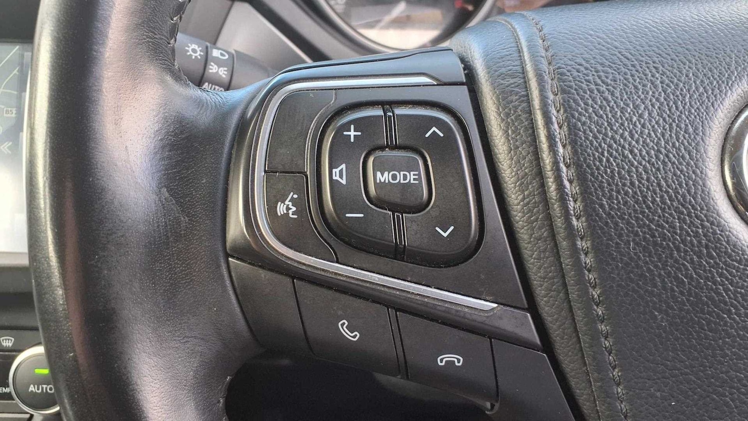 Vehicle 28