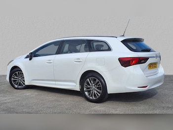 Used Toyota Avensis 2018 for sale - 75813330: Photo