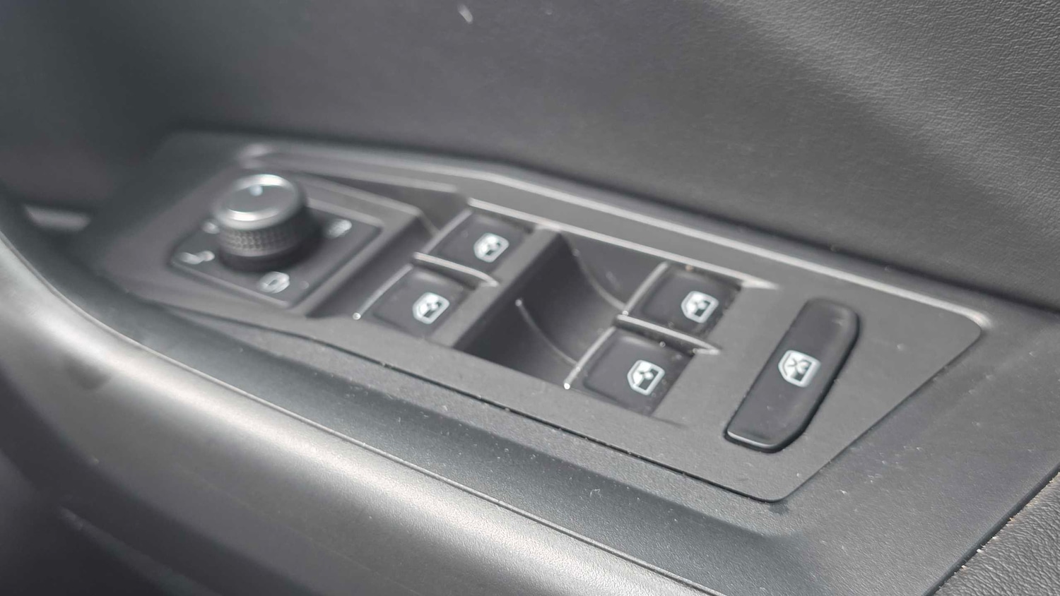 Used Volkswagen T-Roc 2022 for sale - 77553252: Photo 11