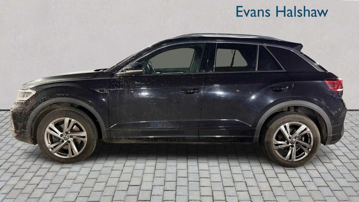 Used Volkswagen T-Roc 2022 for sale - 77553252: Photo 5