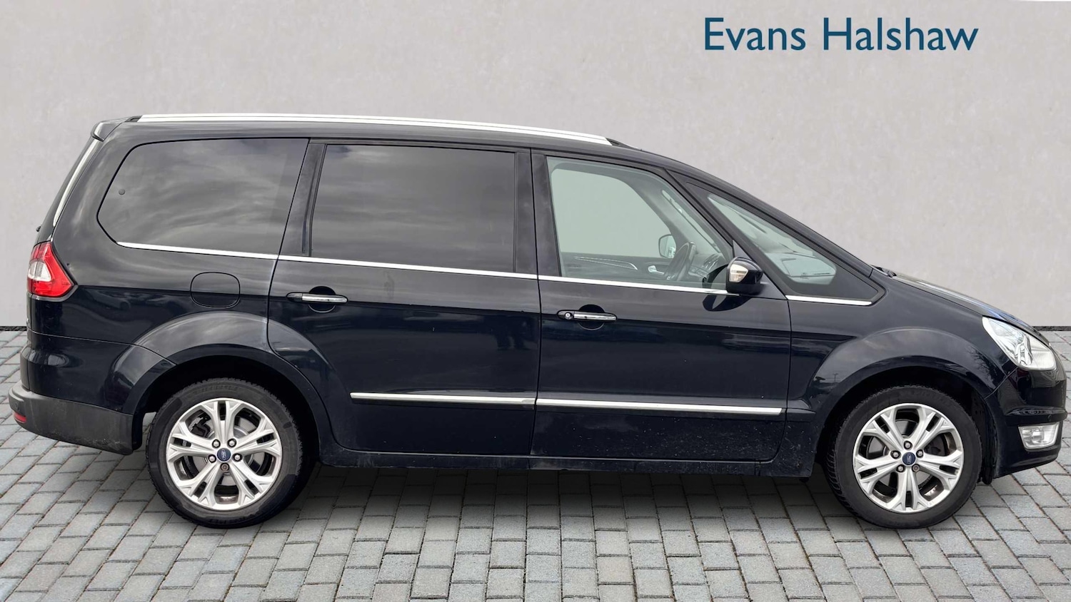 Used Ford Galaxy 2014 for sale - 76755310: Photo 3