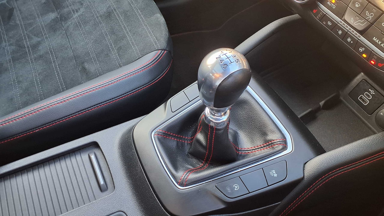Used Ford Kuga 2024 for sale - 76034606: Photo 28