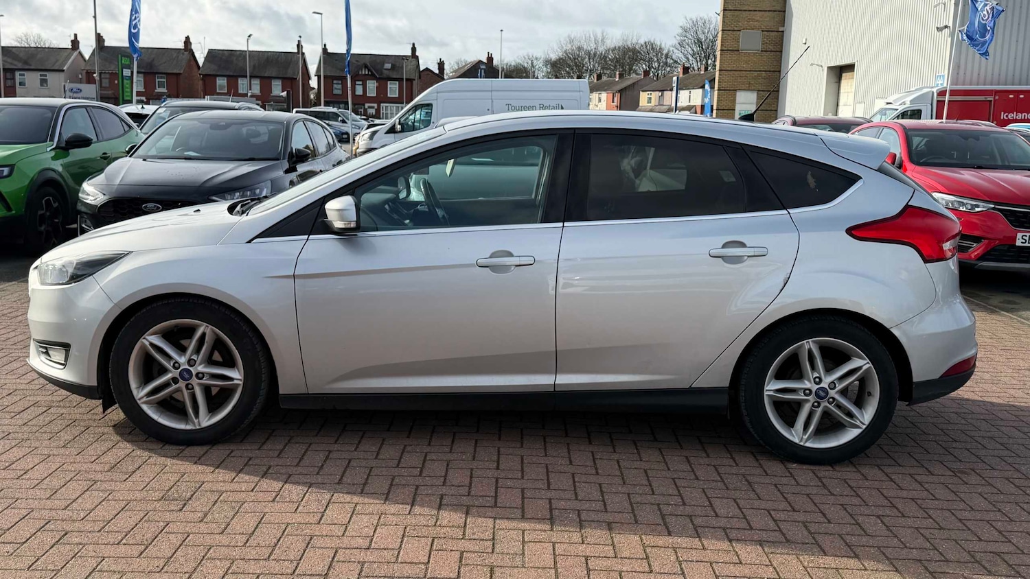 Used Ford Focus 2015 for sale - 77561029: Photo 5