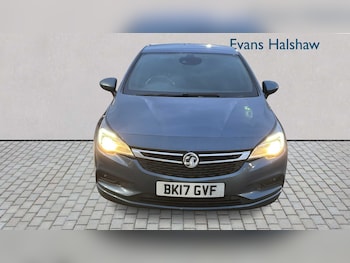 Used Vauxhall Astra 2017 for sale - 77281903: Photo