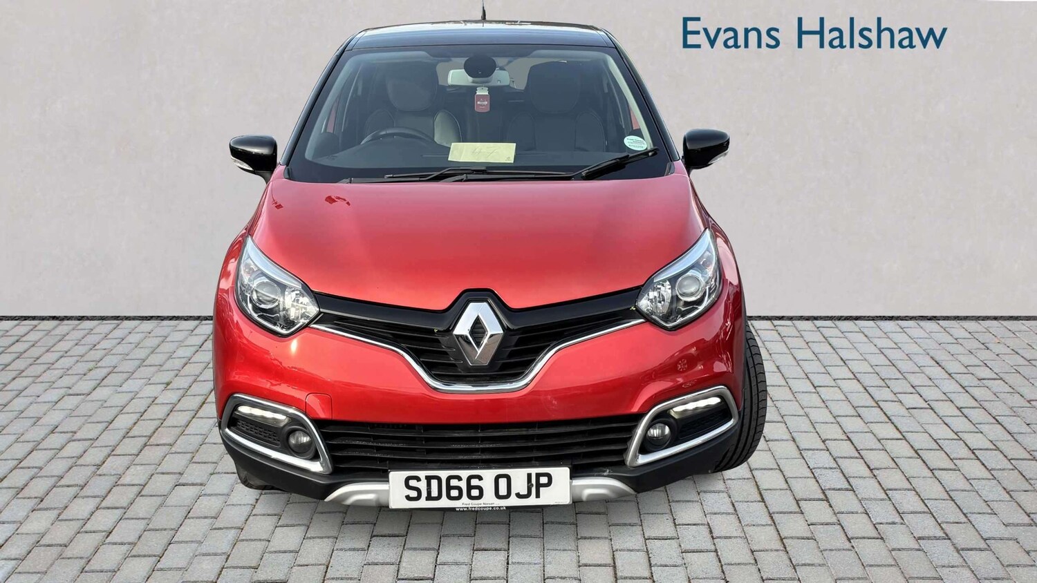 Used Renault Captur 2016 for sale - 77961077: Photo 5