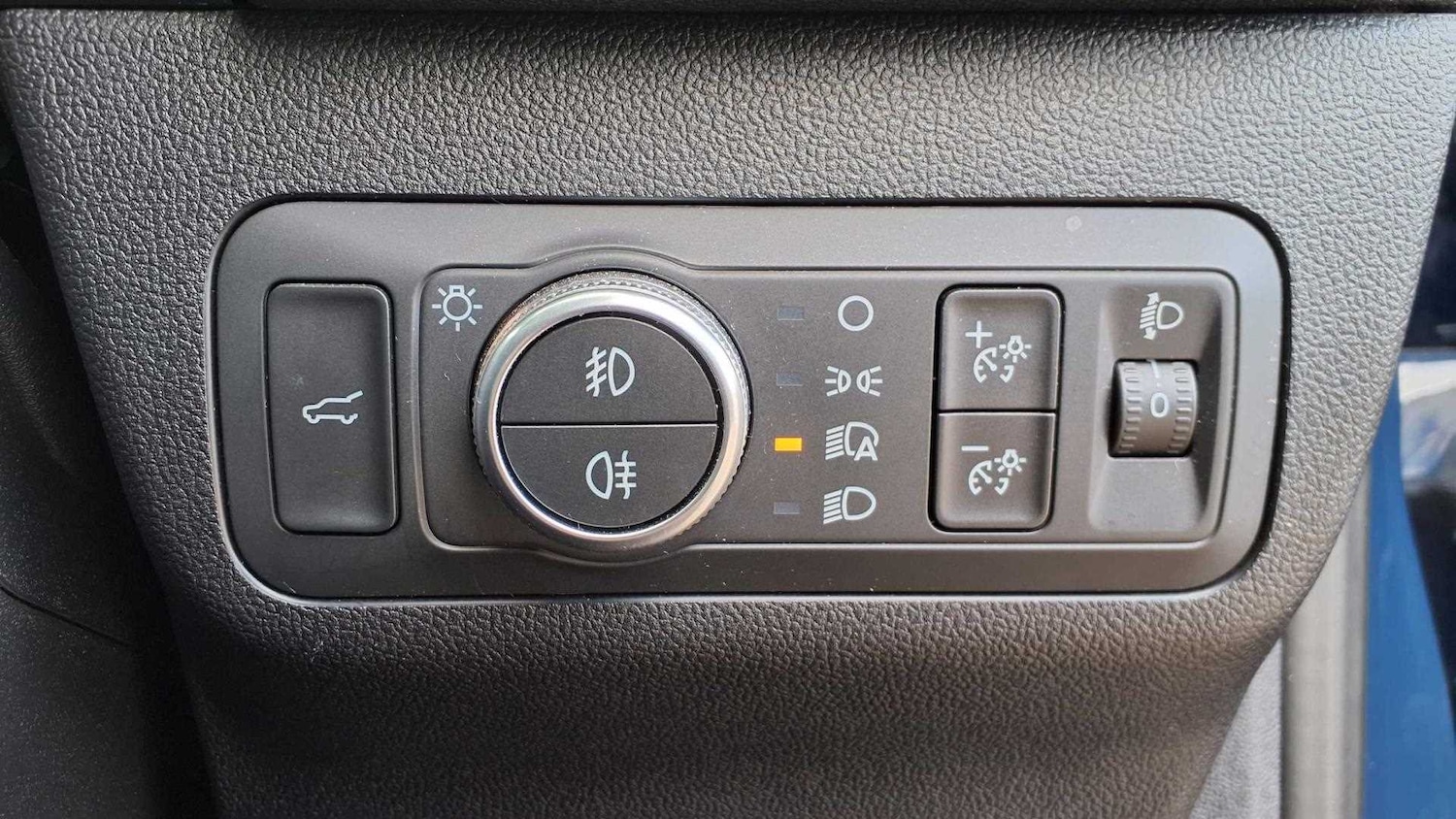 Vehicle 35