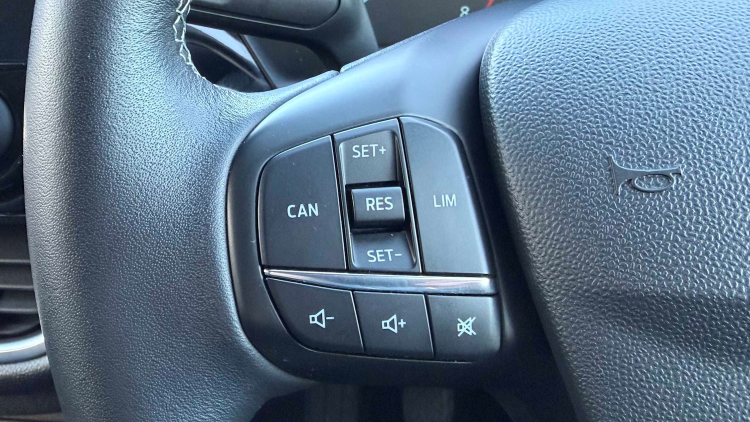 Used Ford Fiesta 2019 for sale - 76668926: Photo 17