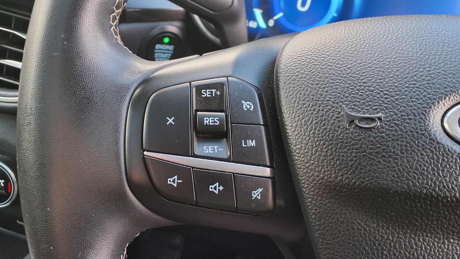 Used Ford Kuga 2022 for sale - 76125839: Photo 30