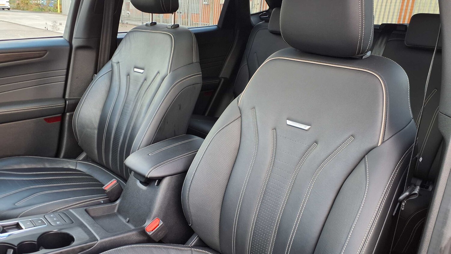 Used Ford Kuga 2022 for sale - 76125839: Photo 34