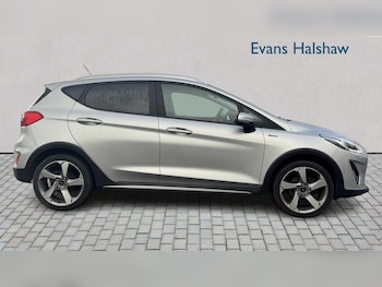 Used Ford Fiesta 2020 for sale - 76746088: Photo