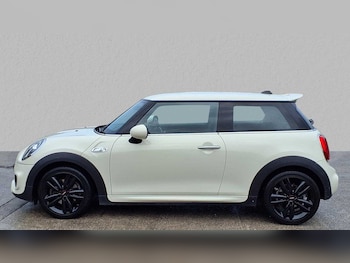 Used MINI Hatch 2018 for sale - 75813410: Photo 4