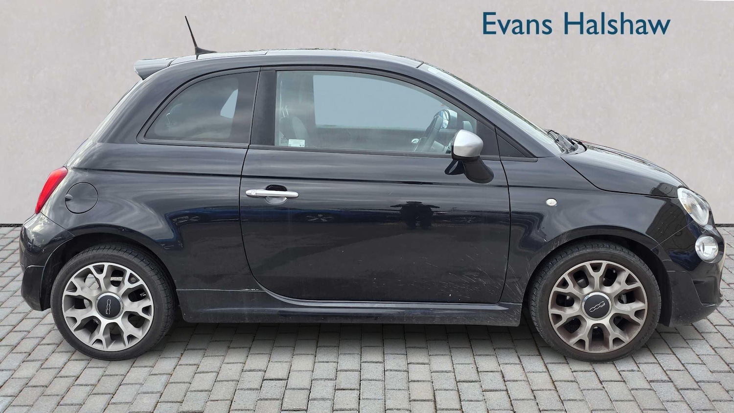 Used Fiat 500 2021 for sale - 77414545: Photo 2