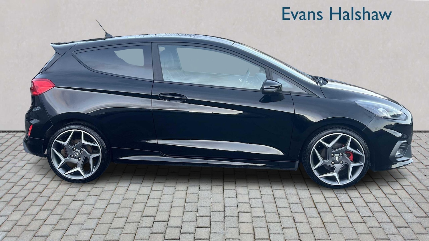 Used Ford Fiesta 2019 for sale - 77044189: Photo 4