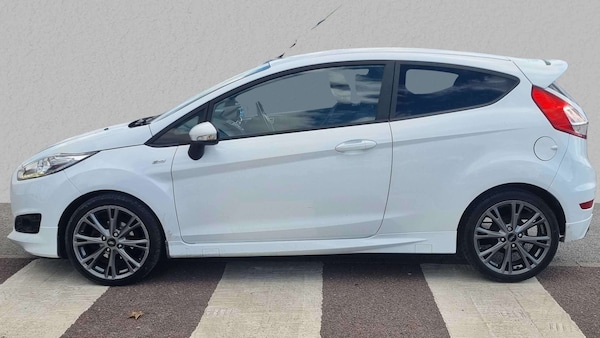 Used Ford Fiesta 2017 for sale - 76034664: Photo 5