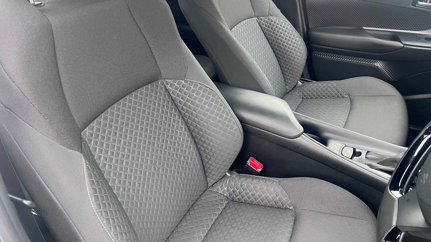 Used Toyota C-HR 2020 for sale - 78187791: Photo 10