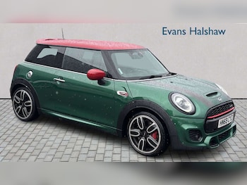 Used MINI Hatch 2019 for sale - 79065532: Photo
