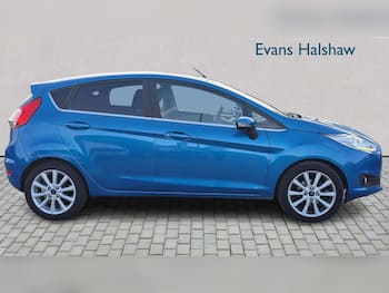 Used Ford Fiesta 2015 for sale - 79637422: Photo