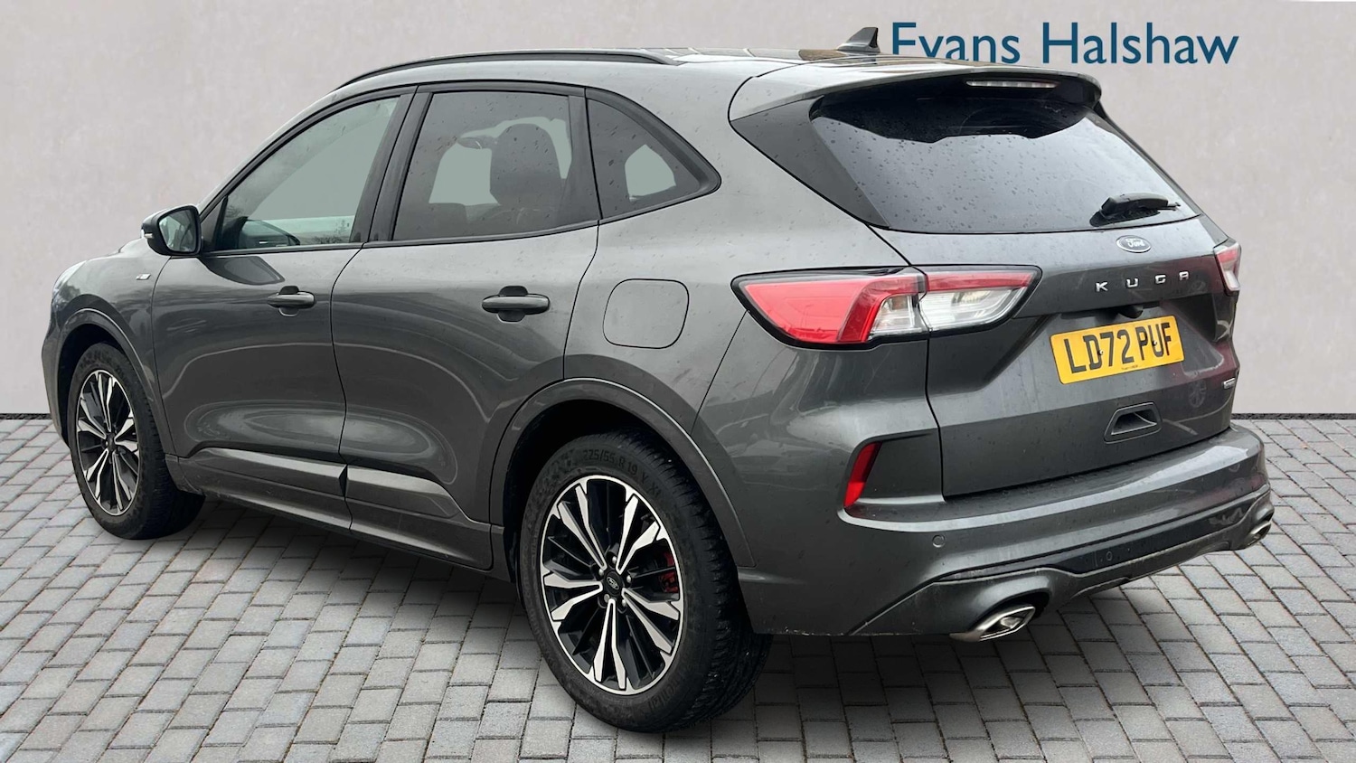 Used Ford Kuga 2022 for sale - 76842794: Photo 2