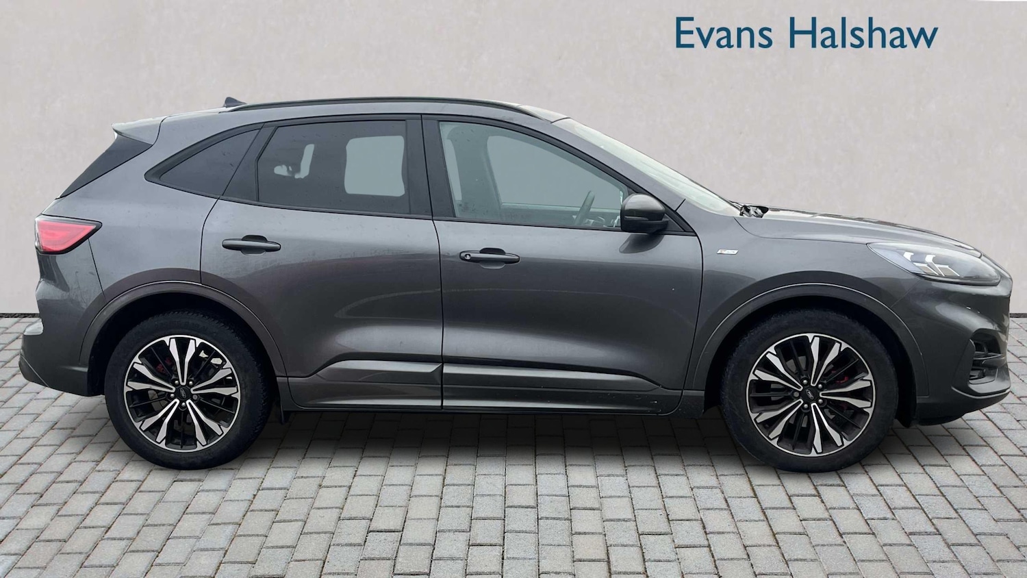 Used Ford Kuga 2022 for sale - 76842794: Photo 4