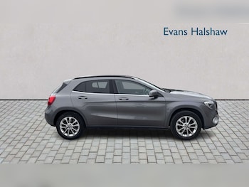 Used Mercedes-Benz GLA 2017 for sale - 79051865: Photo