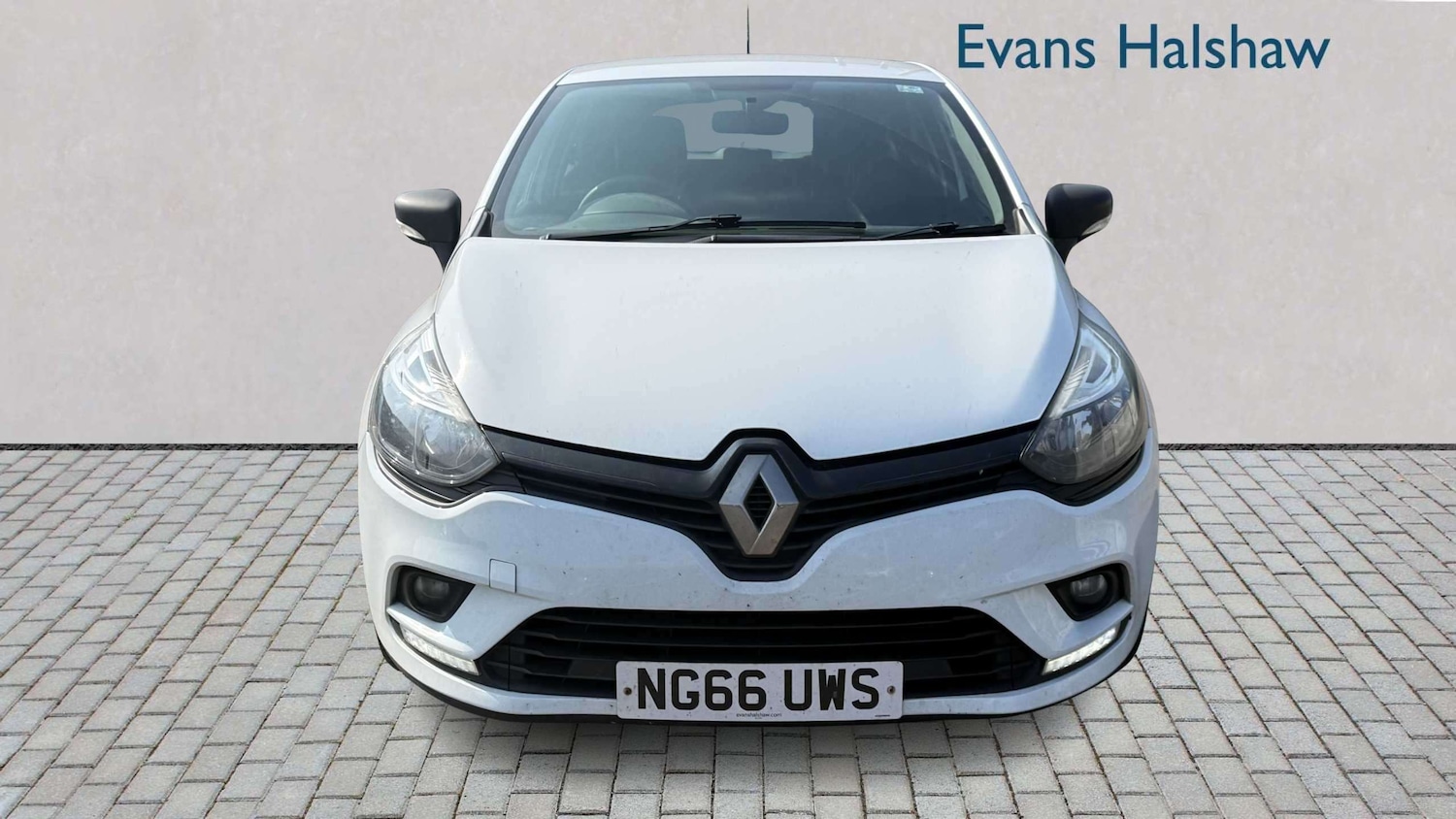 Used Renault Clio 2016 for sale - 77979491: Photo 4
