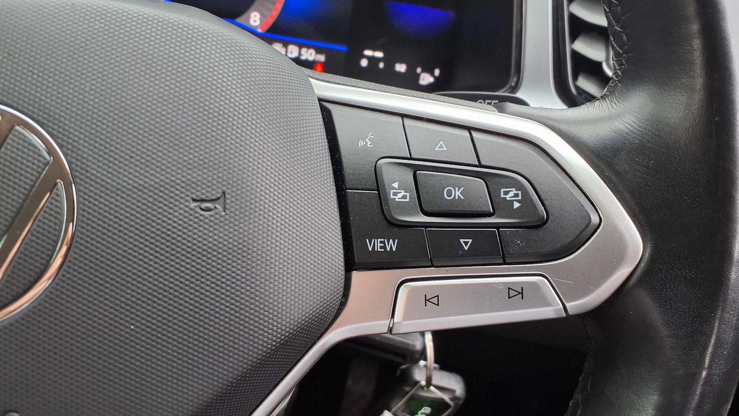 Used Volkswagen T-Roc 2022 for sale - 76075502: Photo 30