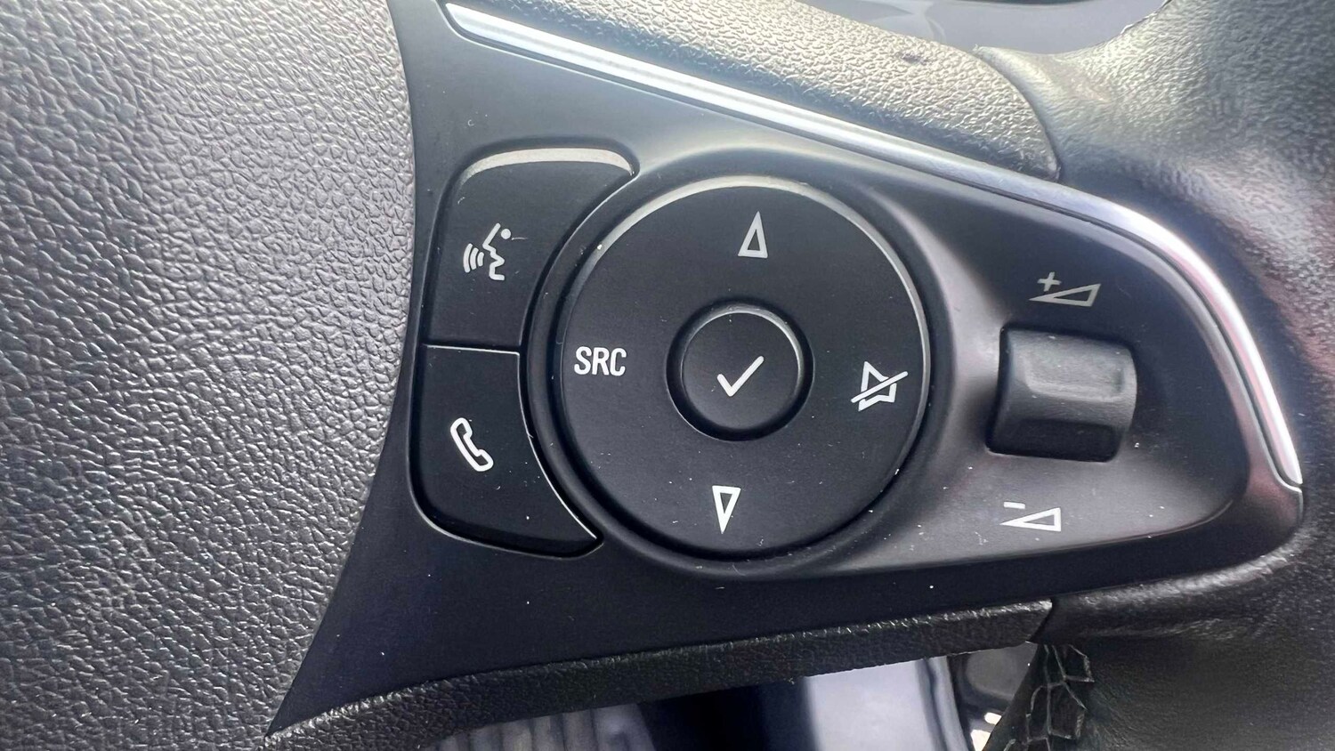 Used Vauxhall Mokka 2023 for sale - 77648989: Photo 19