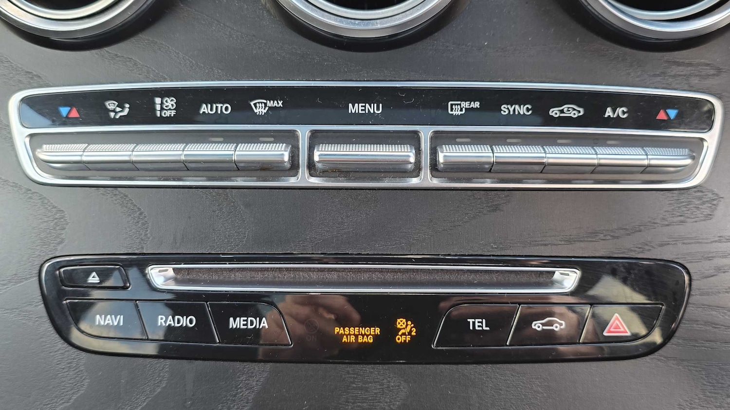 Used Mercedes-Benz GLC 2018 for sale - 76378792: Photo 22