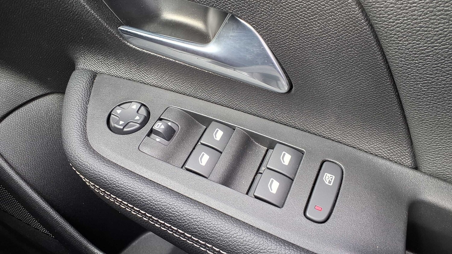 Used Vauxhall Mokka 2023 for sale - 76156043: Photo 32