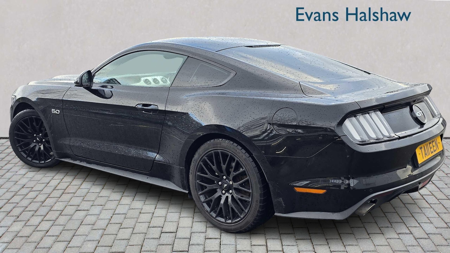 Used Ford Mustang 2016 for sale - 76624587: Photo 2